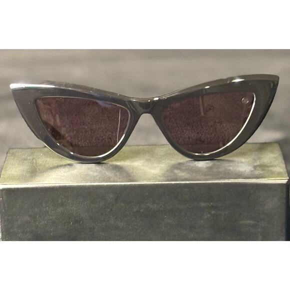 Brand New Balmain Sunglasses - Jolie BPS-135A-54 Size 54-18-145 - Picture 1 of 7